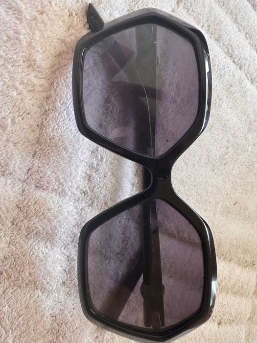 Слънчеви очила Guess