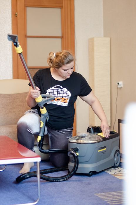 4.Недорого! Уборка квартир и химчистка диванов/кресел