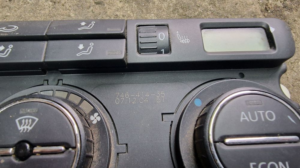 Panou Climatronic Volkswagen Passat B6 cu încălzire în scaune