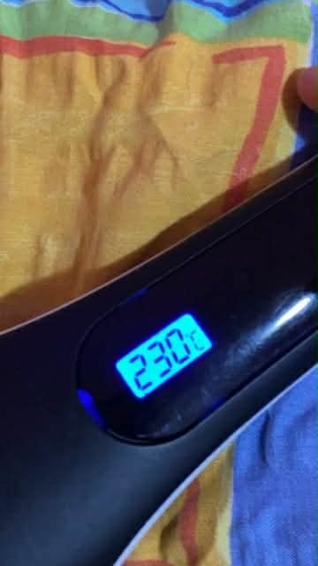 Perie de indreptat parul