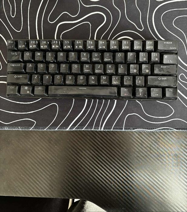 Мишка logitech g29

Клавиатура RK61