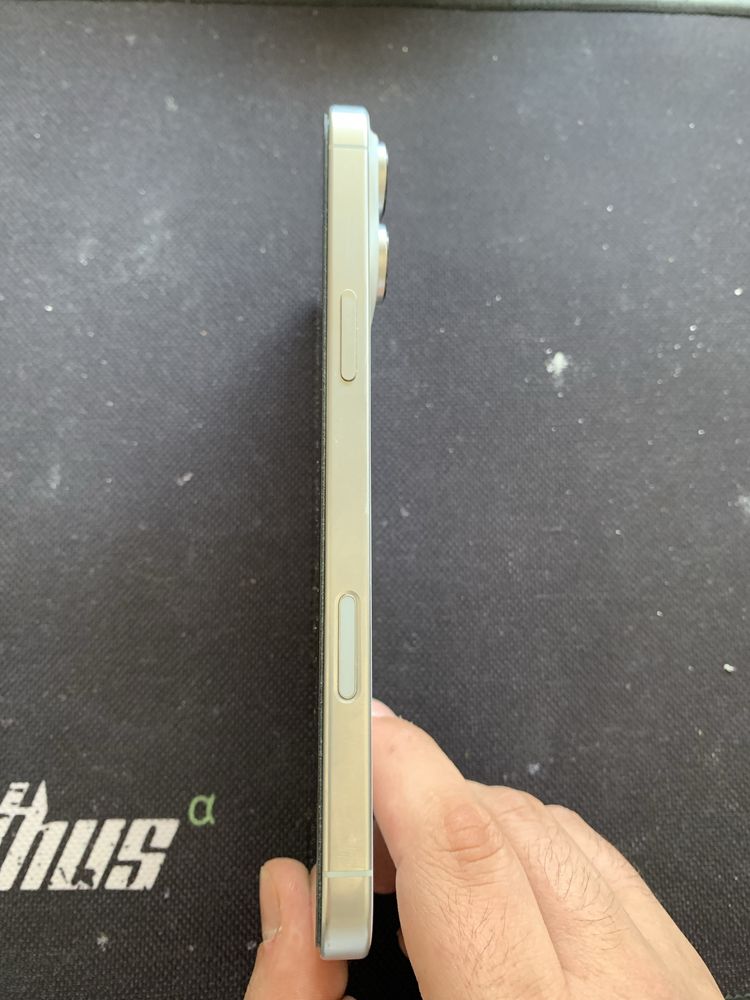 Iphone 16 pro max 256 3г. Гаранция към А1