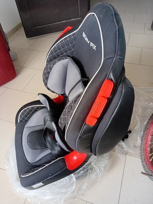 Продам автокресло