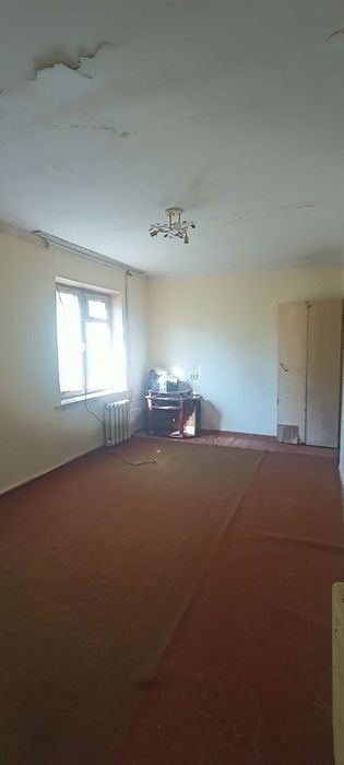 Sotiladi chilonzor 22 kvartal 2 xonali