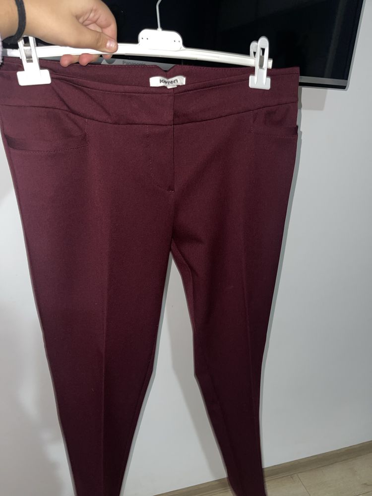 Pantaloni de costum,visinii,brand Koton.