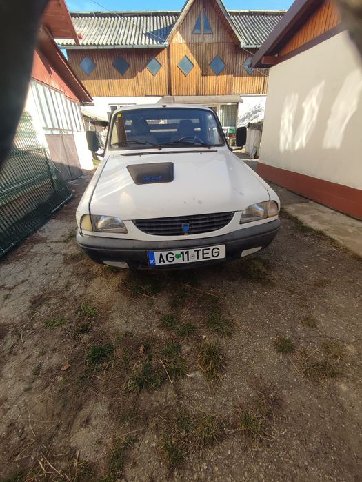 Dacia pickup 2005