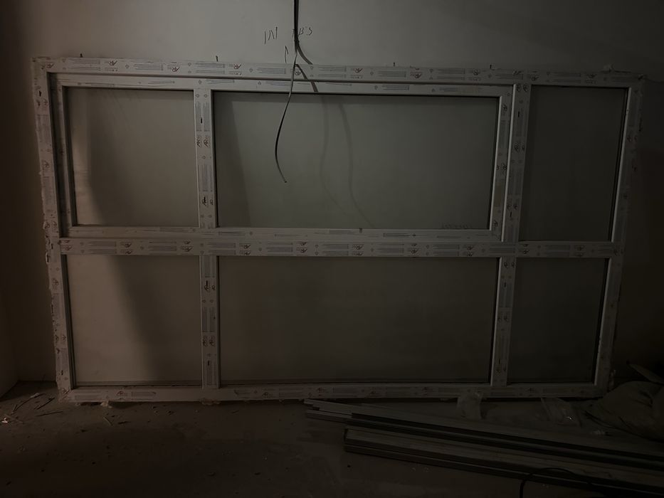 Продам пластиковую перегородку