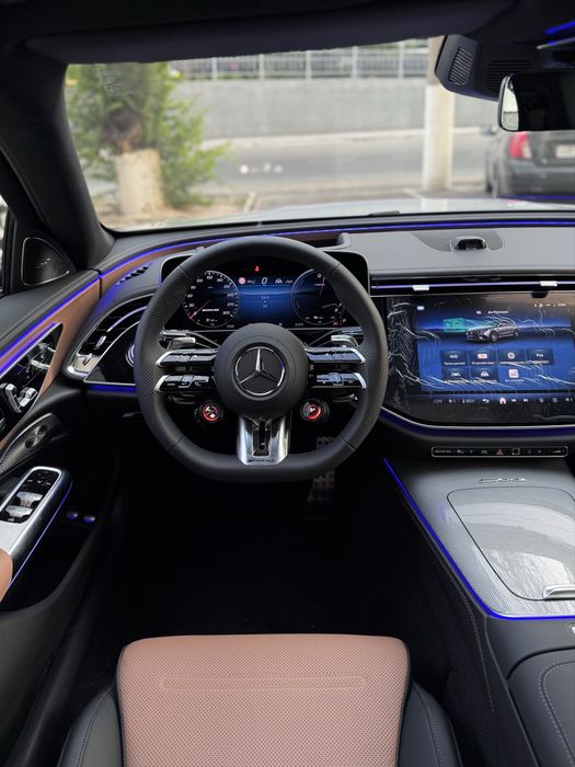 Mercedes Benz W 214 E 53 AMG