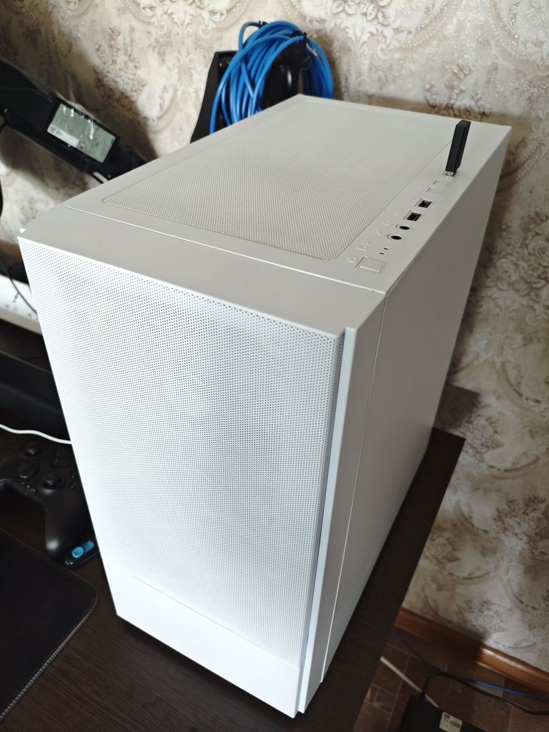 Игровой компьютер RTX 4060, R5 5600, 32 Gb DDR4