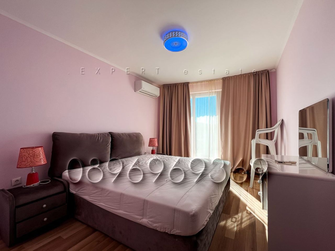 Продава се Двустаен апартамент в с. Шкорпиловци, Област Варна - 67 кв.м за 1060 €/кв.м - Снимка #3