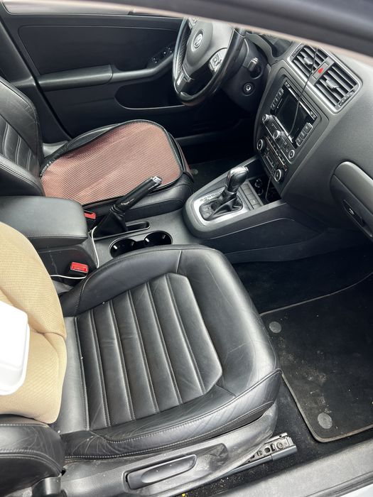 Vand jetta 1,6 , automata .
