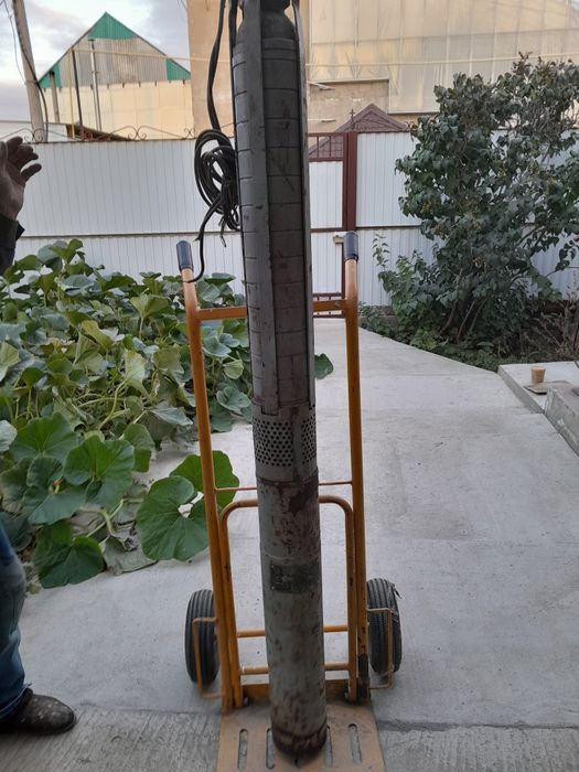 Продам глубинный погружной насос