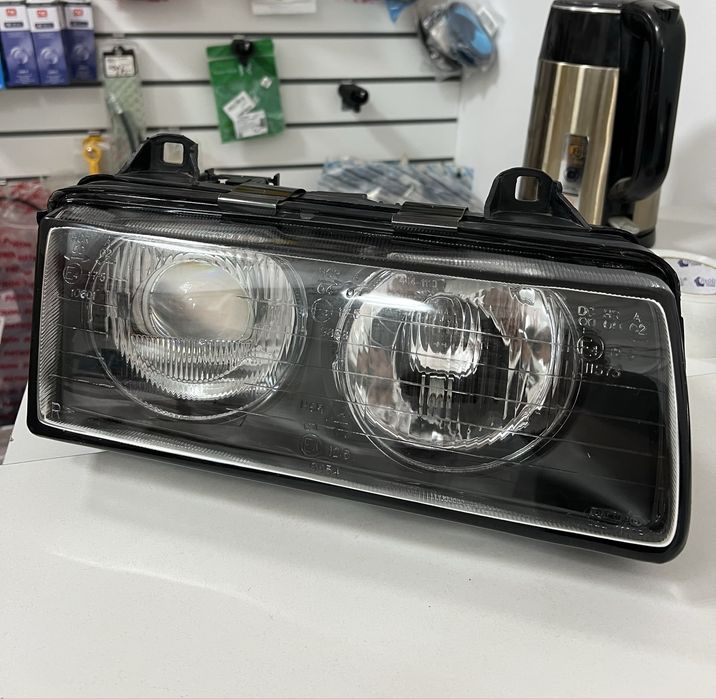 Фара БМВ Е36 новая