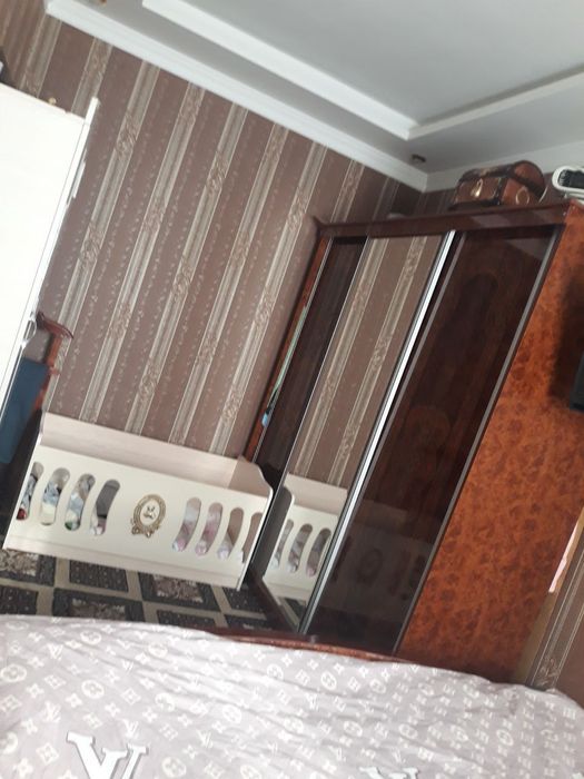 2 ta spalniy mebel, 1tasi kotta, 1tasi 1.5ta odamga moljallangan