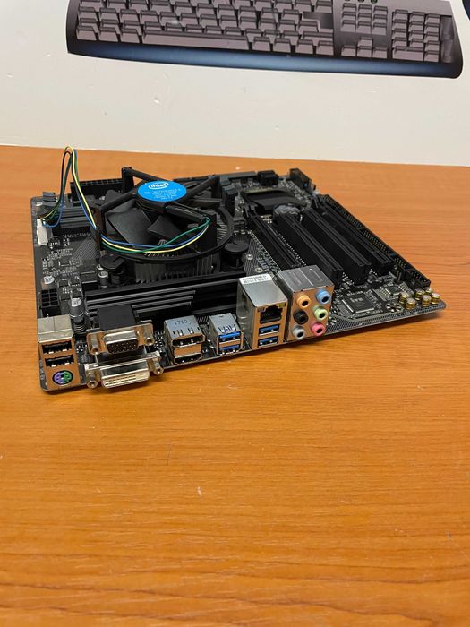 Kit placa baza Gigabyte GA-B250M-D3H cu cpu I5 7400, garantie