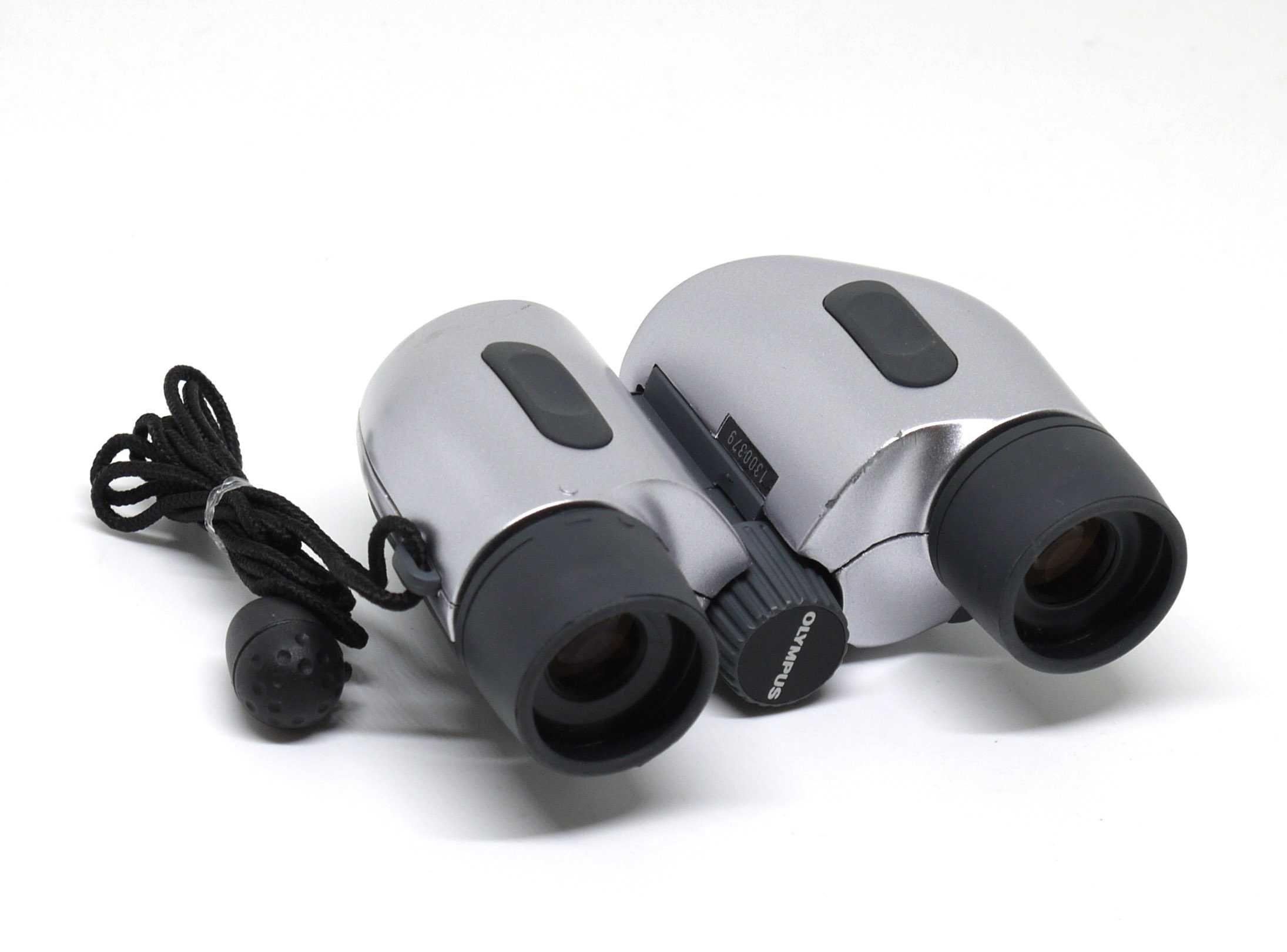 Джобен туристически бинокъл Olympus 10x21 DPC I