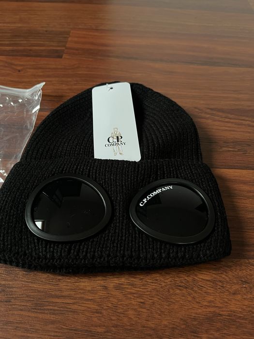 caciula cp company ultras