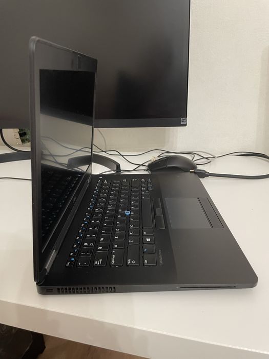 Ноутбук Dell latitude E7470