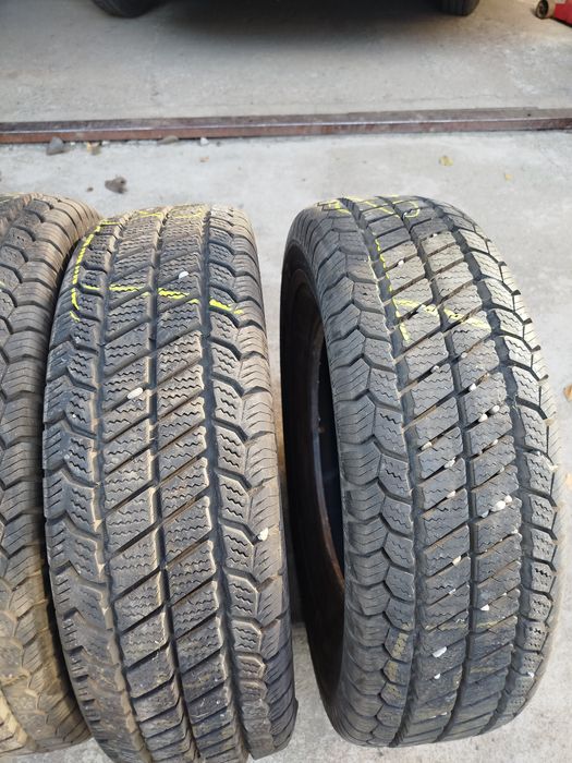 Anvelope 215/75/16C Barum