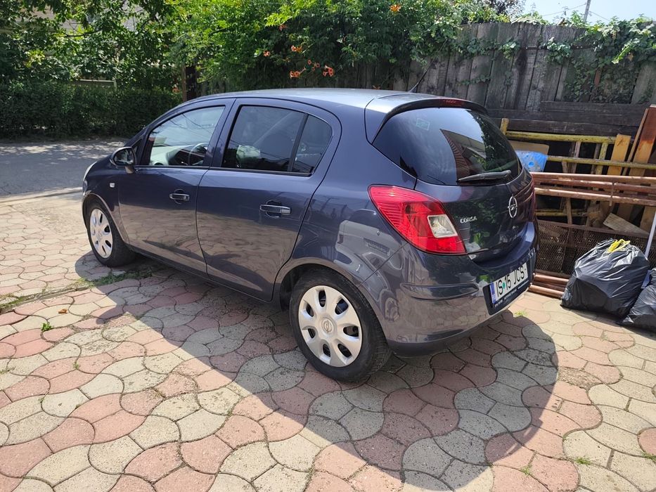 Opel Corsa  2011