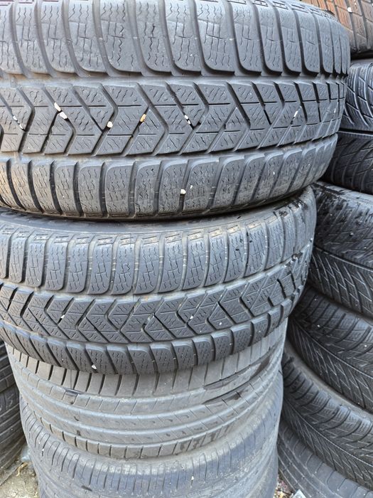 2бр. 225 40 19 Pirelli зимни.
