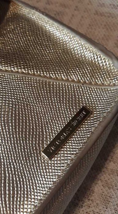 Лот в златисто- Портмоне/Victorias Secret/Диадема/Рокля