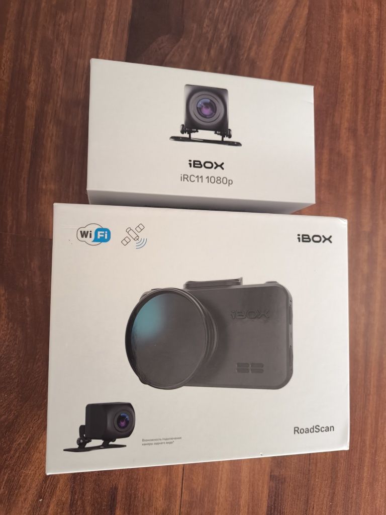 Детектор , видеорегистратор IBOX . WI-FI .