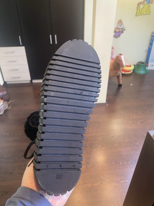 Vind cizme de piele naturala inblanite marime 37