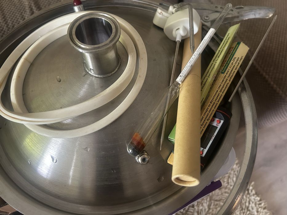 дистиллятор 25л.