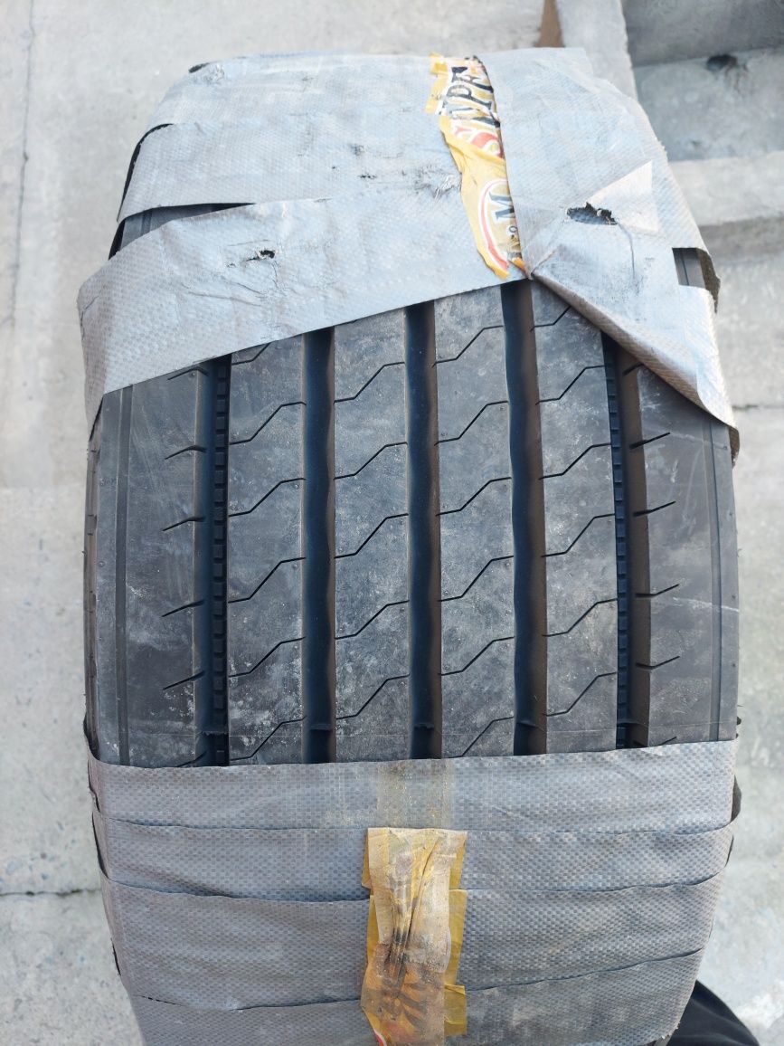 Автошины для мега фуры 385/55R19.5 LINGLONG 445/45R19.5 Longmarch