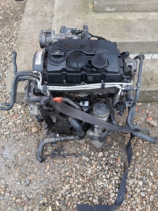 Vând motor passat b6 Cod motor bmp motor în stare forte bună
