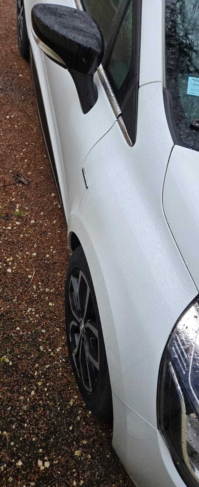 Renault Clio LIMITED
1.5 dci 75ch