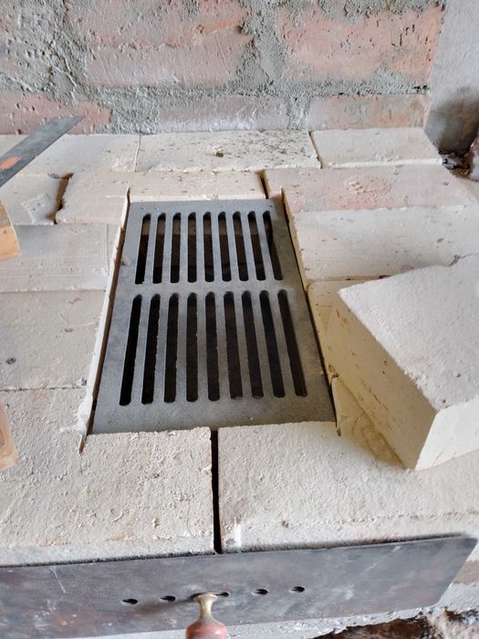 Изработваме камини от огнеупорни тухли – затворен тип!