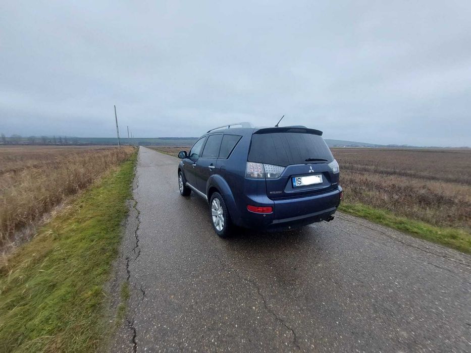 Vând/Schimb Mitsubishi Outlander 2008, 7 locuri