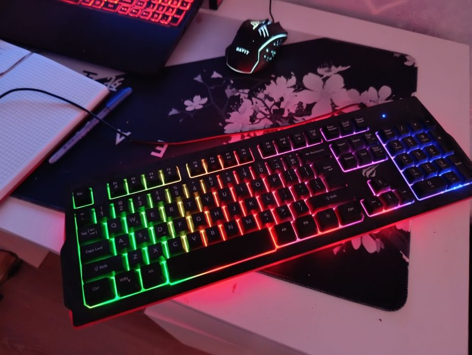 Клавиатура игровая