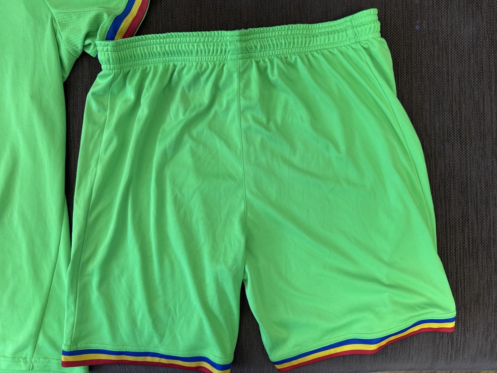 Pantaloni scurti sort România original JOMA mărimea XL