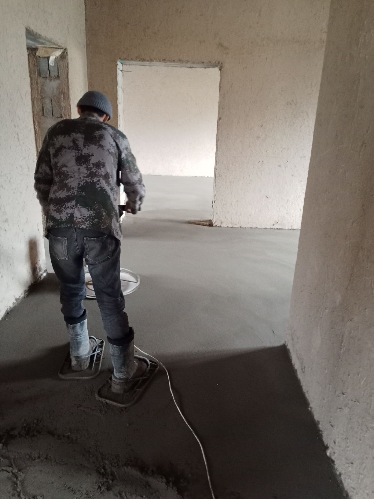Стяжка сухой с агрегатов
