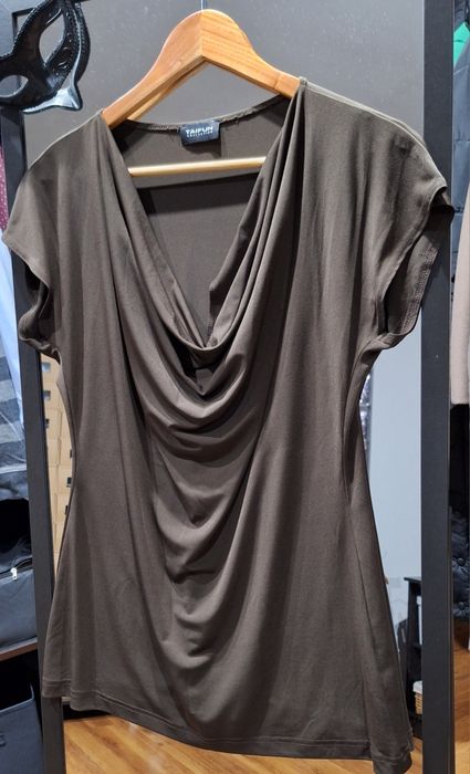 Vând bluză damă, material elastic, maro, mărimea 40