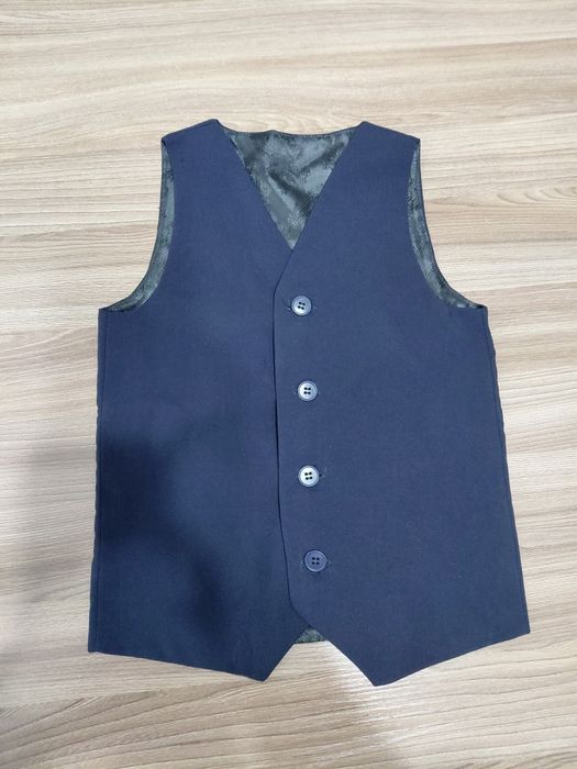 Школьный жилет 6-7 жас.