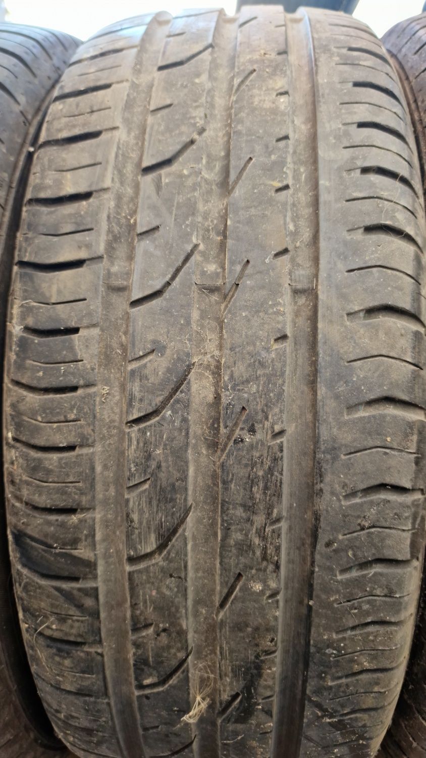 215 45 16 Dunlop Bridgestone 8 anvelope vara ca noi 7.5 mm