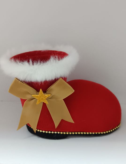 Коледни ботушчета за лакомства или декорация