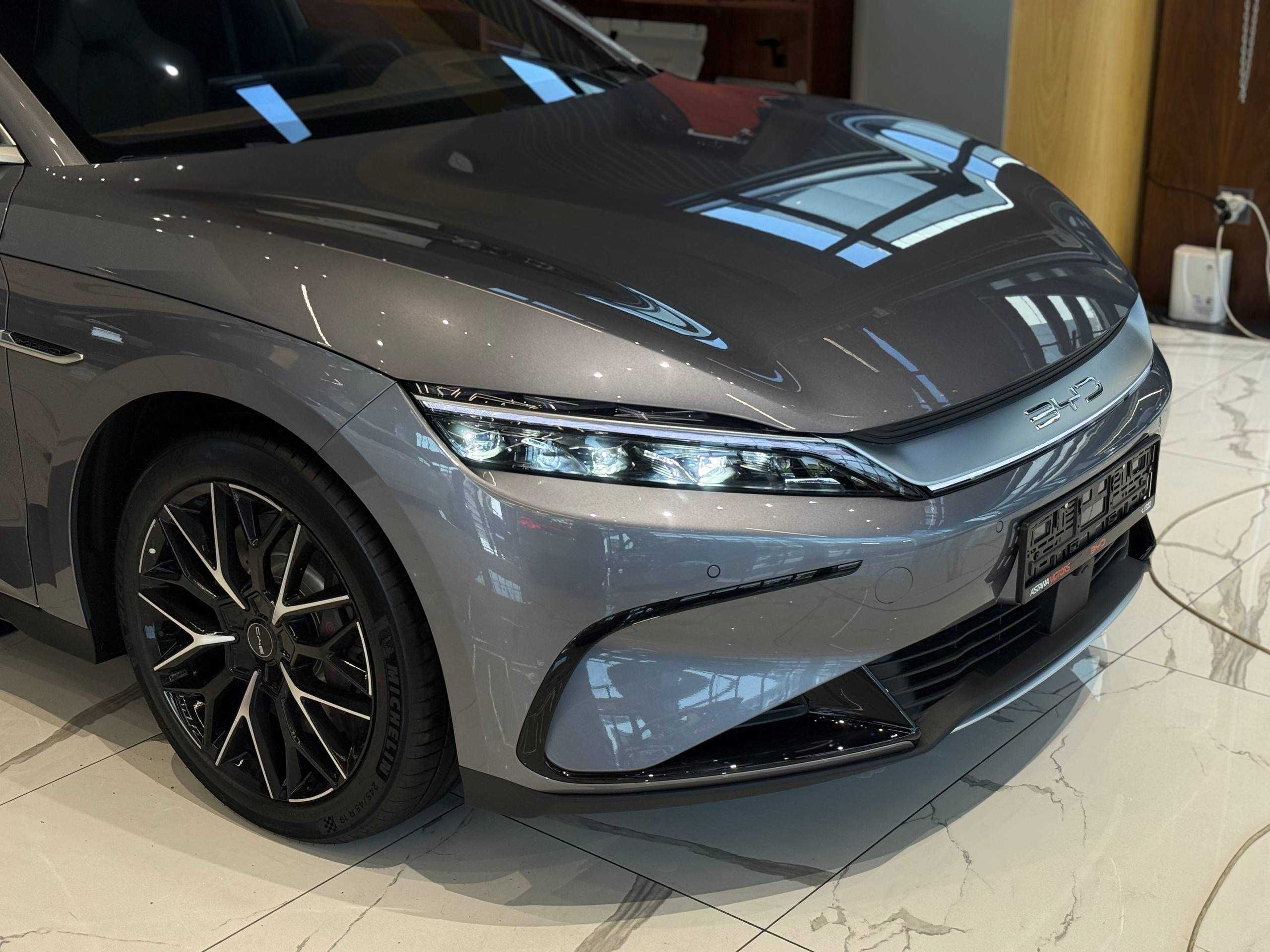 BYD Han AWD 610KM Flagship 2025