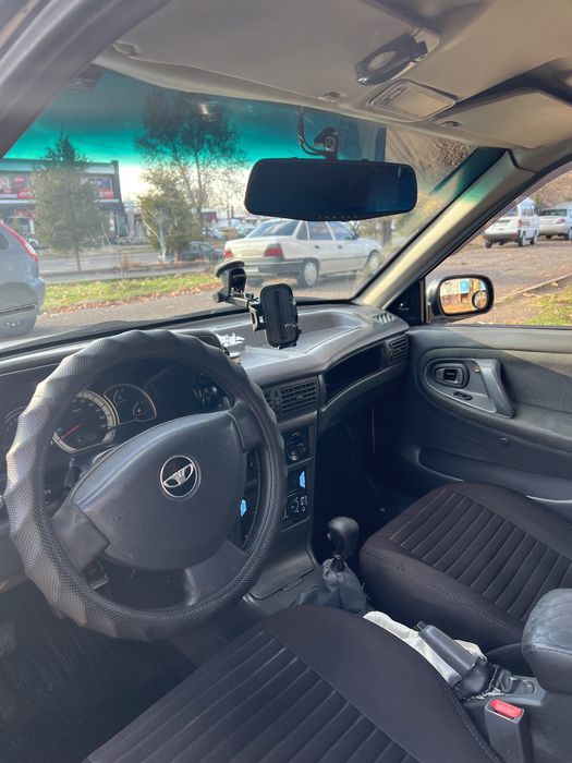 Продаётся нексия 1