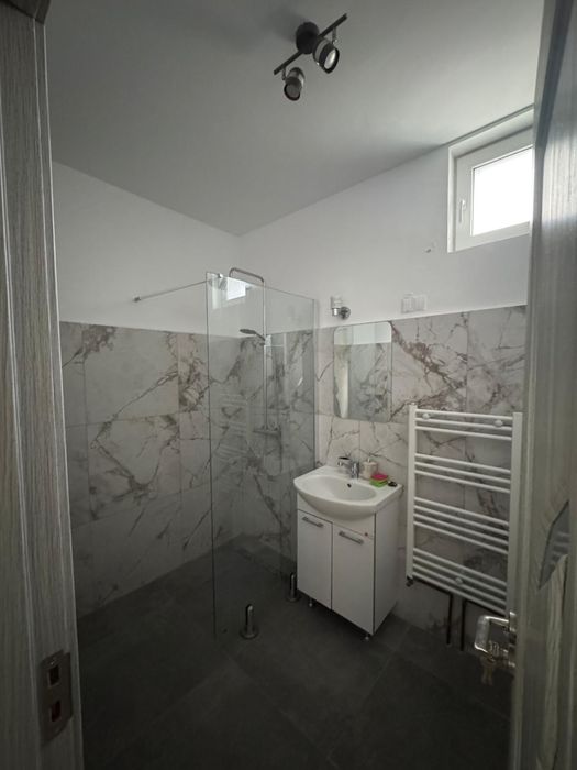 Apartament de inchiriat cu o camera