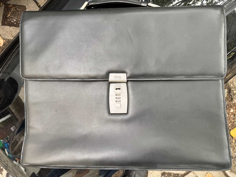 Кожена чанта Hugo Boss