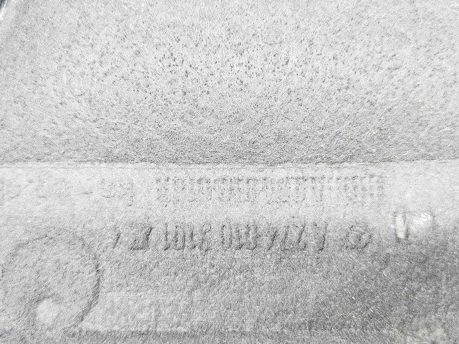 Capac motor Mercedes Clasa C (W205) [Fabr 2014-prezent] A2740103101 2.