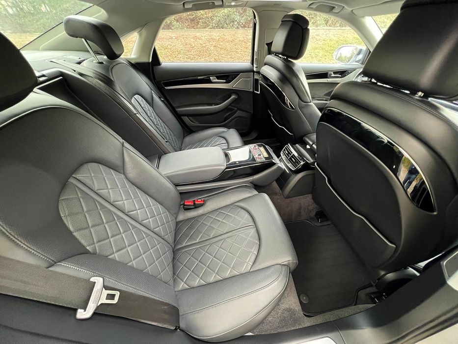 Vand Audi A8 2015