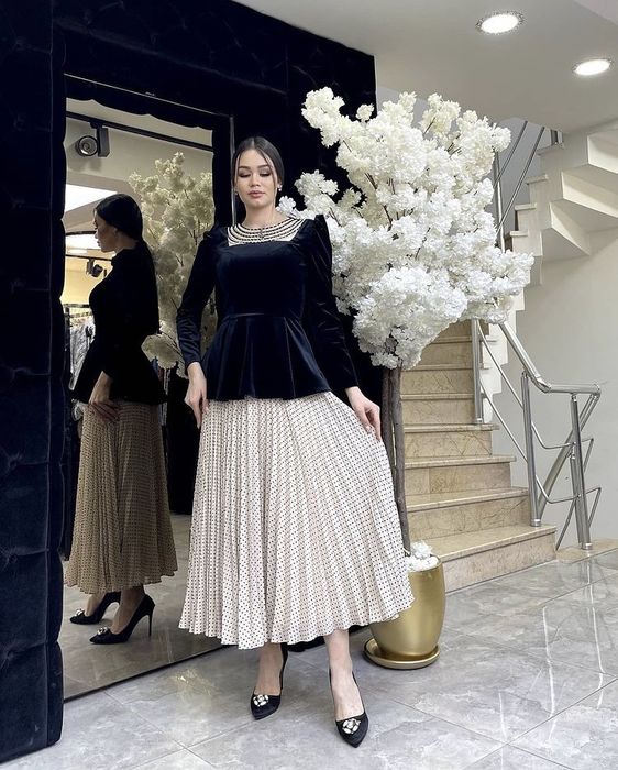 Турецкая двойка, юбка и кофта с камнями