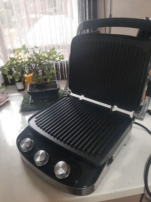 Vand grătar electric De' Longhi