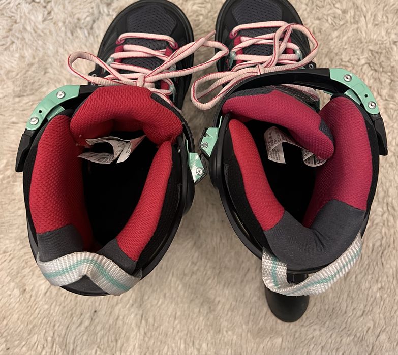 Vând role copii (fetițe) Oxelo Fit 5